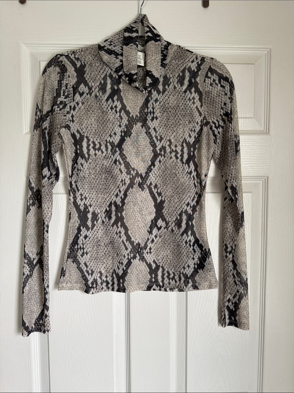 H&M Beige and Black Snake Print Turtleneck Top